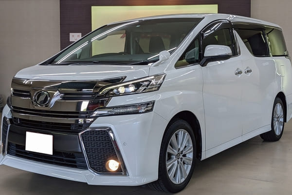 トヨタ　ヴェルファイア